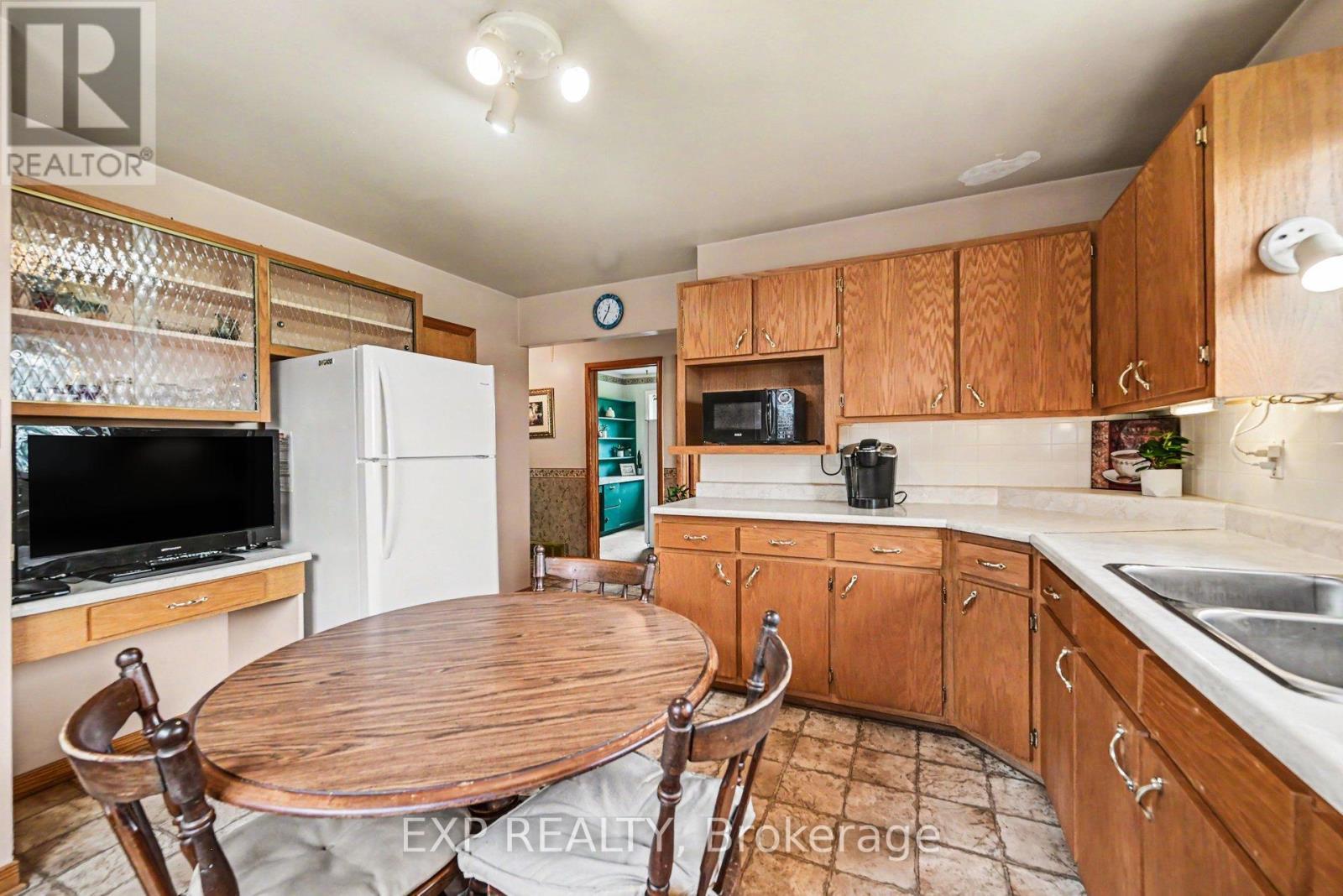 Kitchen - 19460 County 2 Road, South Glengarry, ON - Indoor Photo Showing Other Room