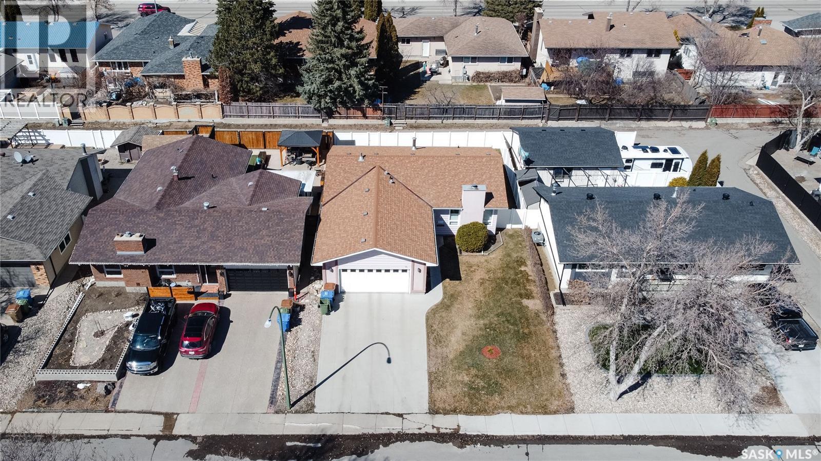 95 Pappas Crescent, Regina, SK - Outdoor