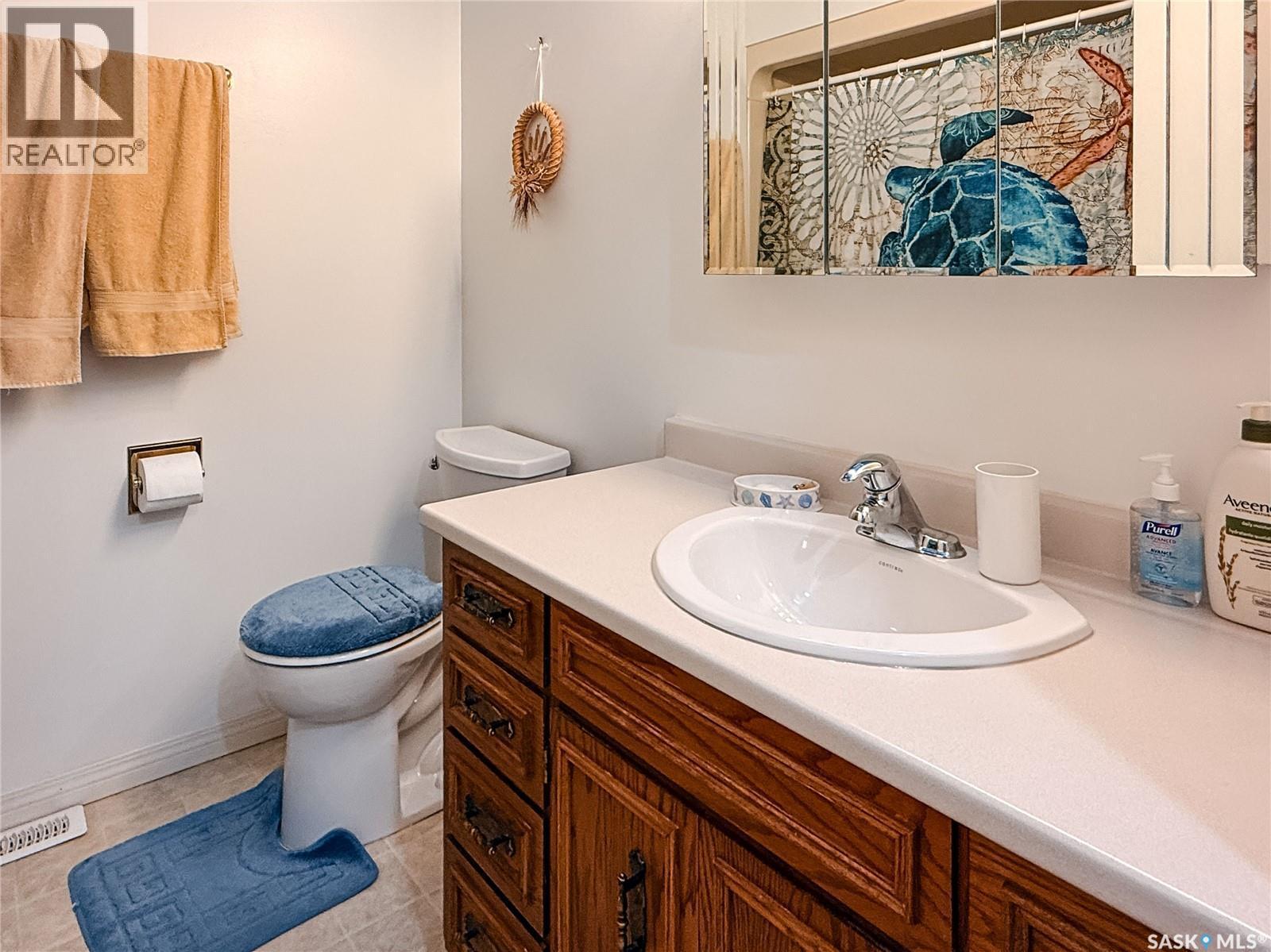 95 Pappas Crescent, Regina, SK - Indoor Photo Showing Bathroom
