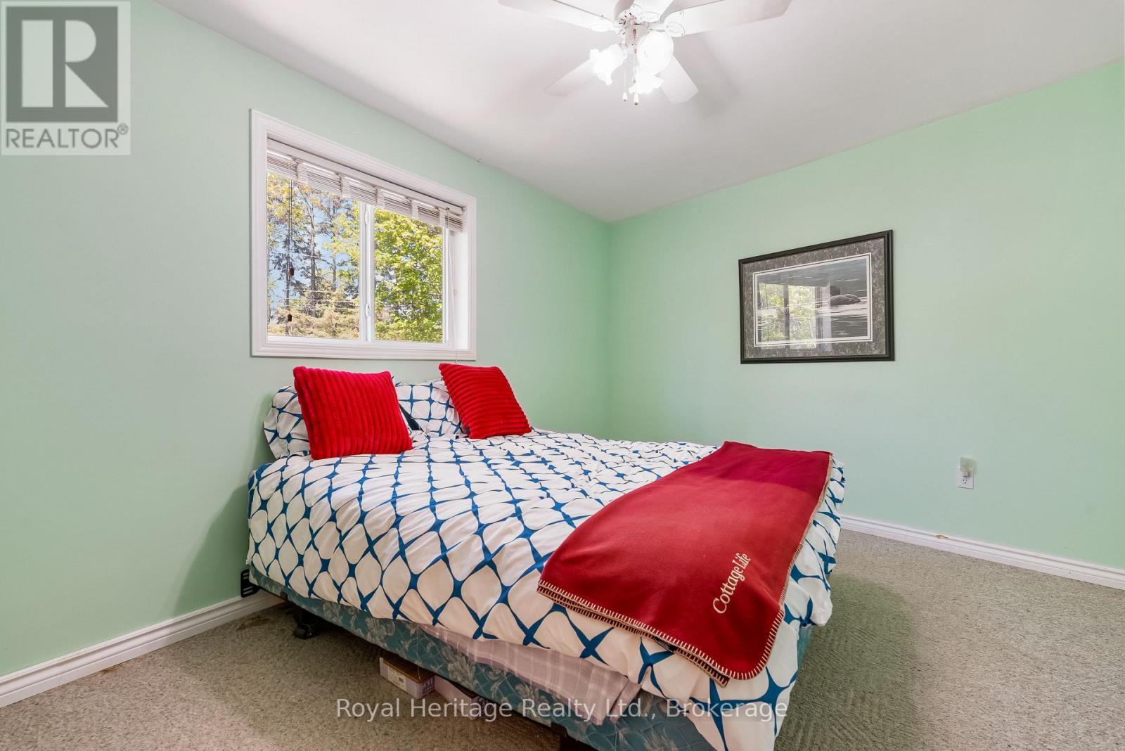 16 Fire Route 122, Trent Lakes, ON - Indoor Photo Showing Bedroom
