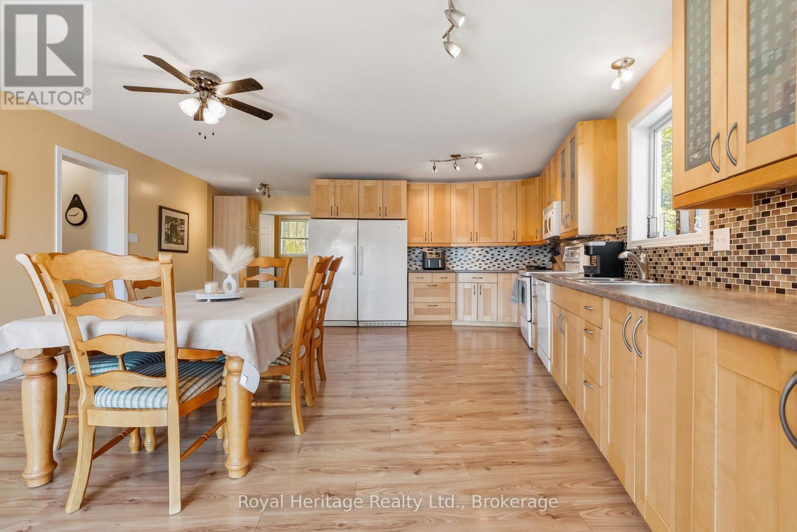 16 Fire Route 122, Trent Lakes, ON - Indoor