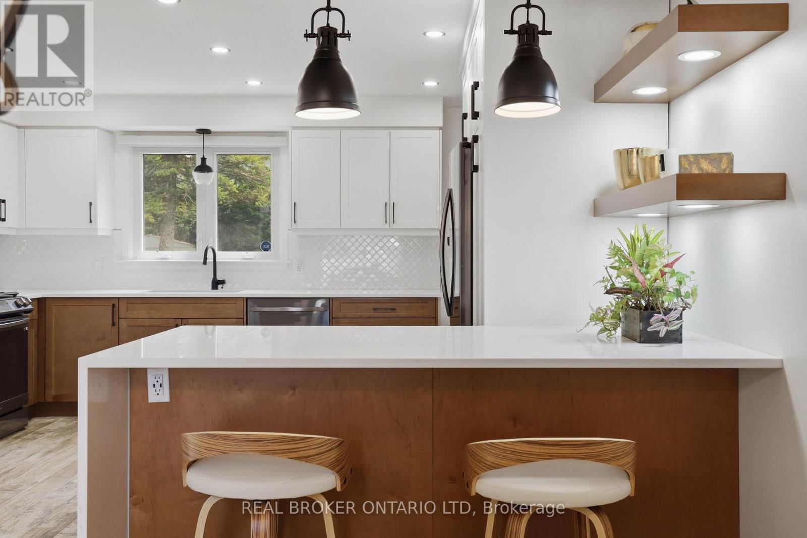 196 Wychwood Park, London North (North J), ON