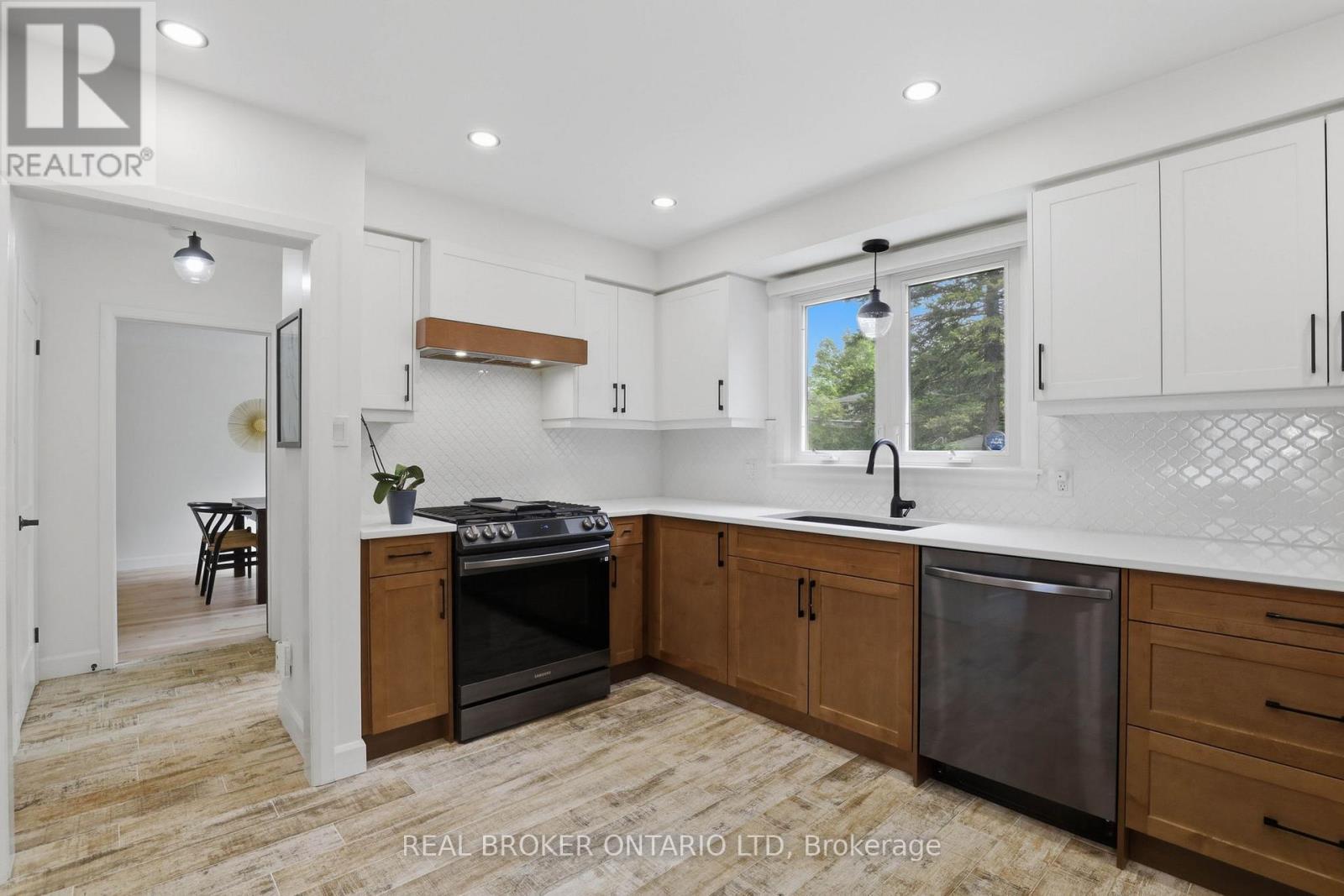 196 Wychwood Park, London North (North J), ON