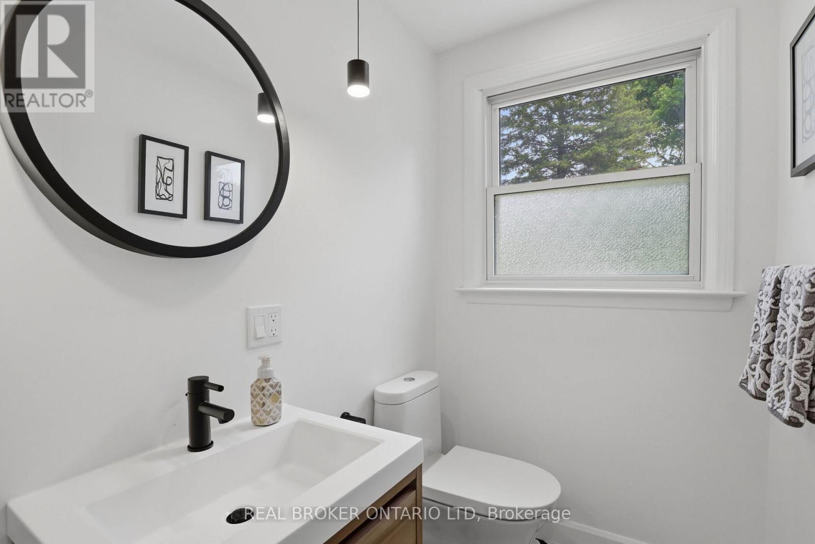 196 Wychwood Park, London North (North J), ON