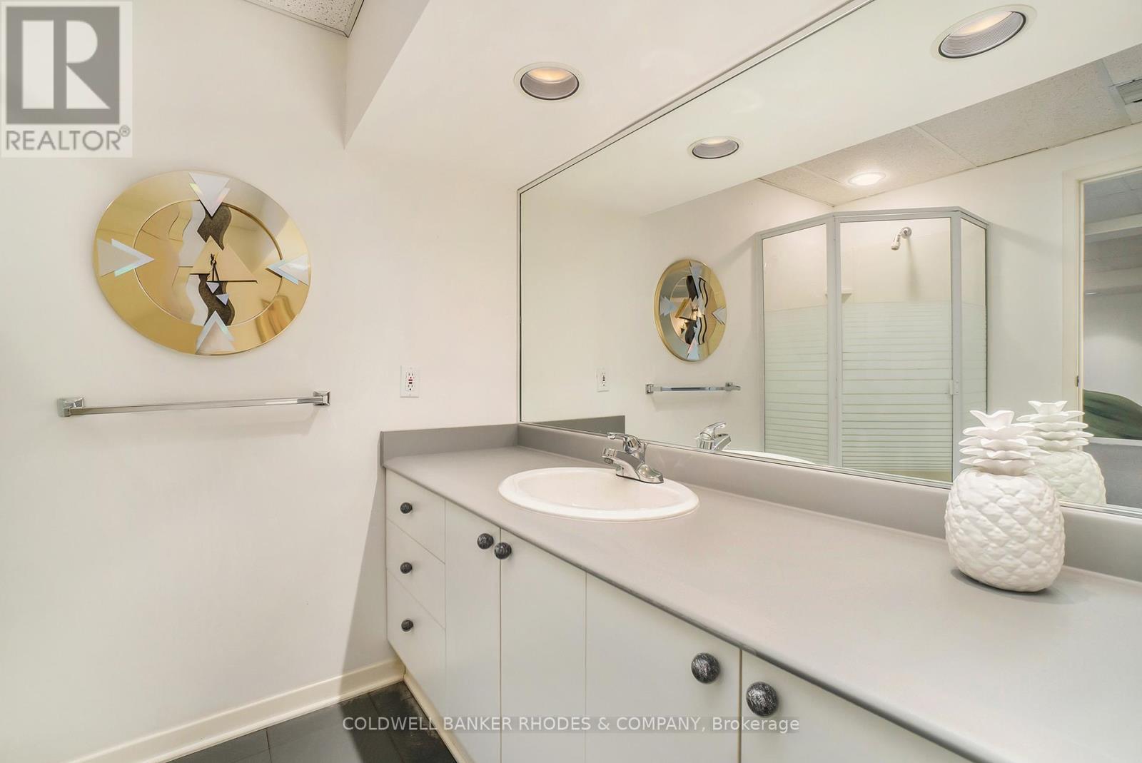 3 Mission Inn Grove, Ottawa, ON - Indoor Photo Showing Bathroom