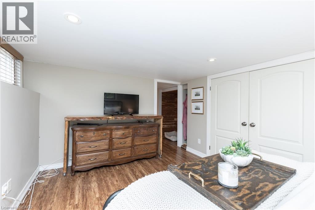 7 Pinehill Road, St. Catharines, ON - Indoor Photo Showing Other Room