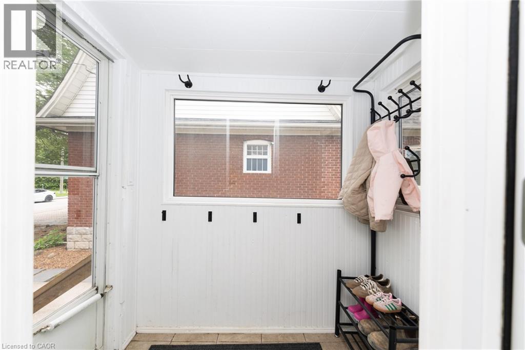 7 Pinehill Road, St. Catharines, ON - Indoor Photo Showing Other Room