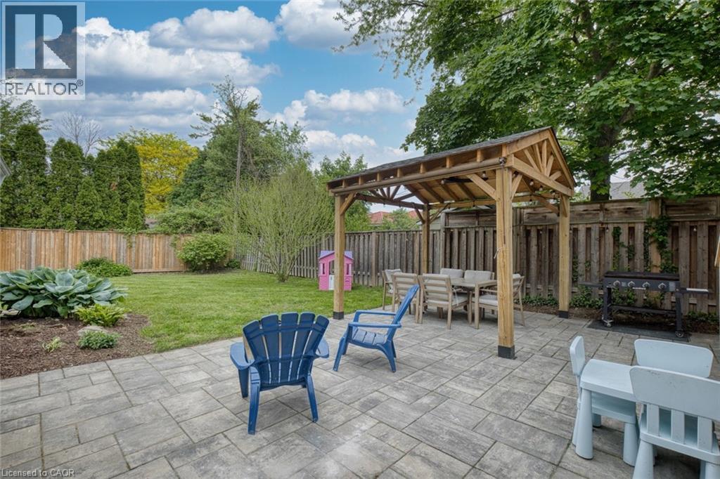 7 Pinehill Road, St. Catharines, ON - Outdoor With Deck Patio Veranda
