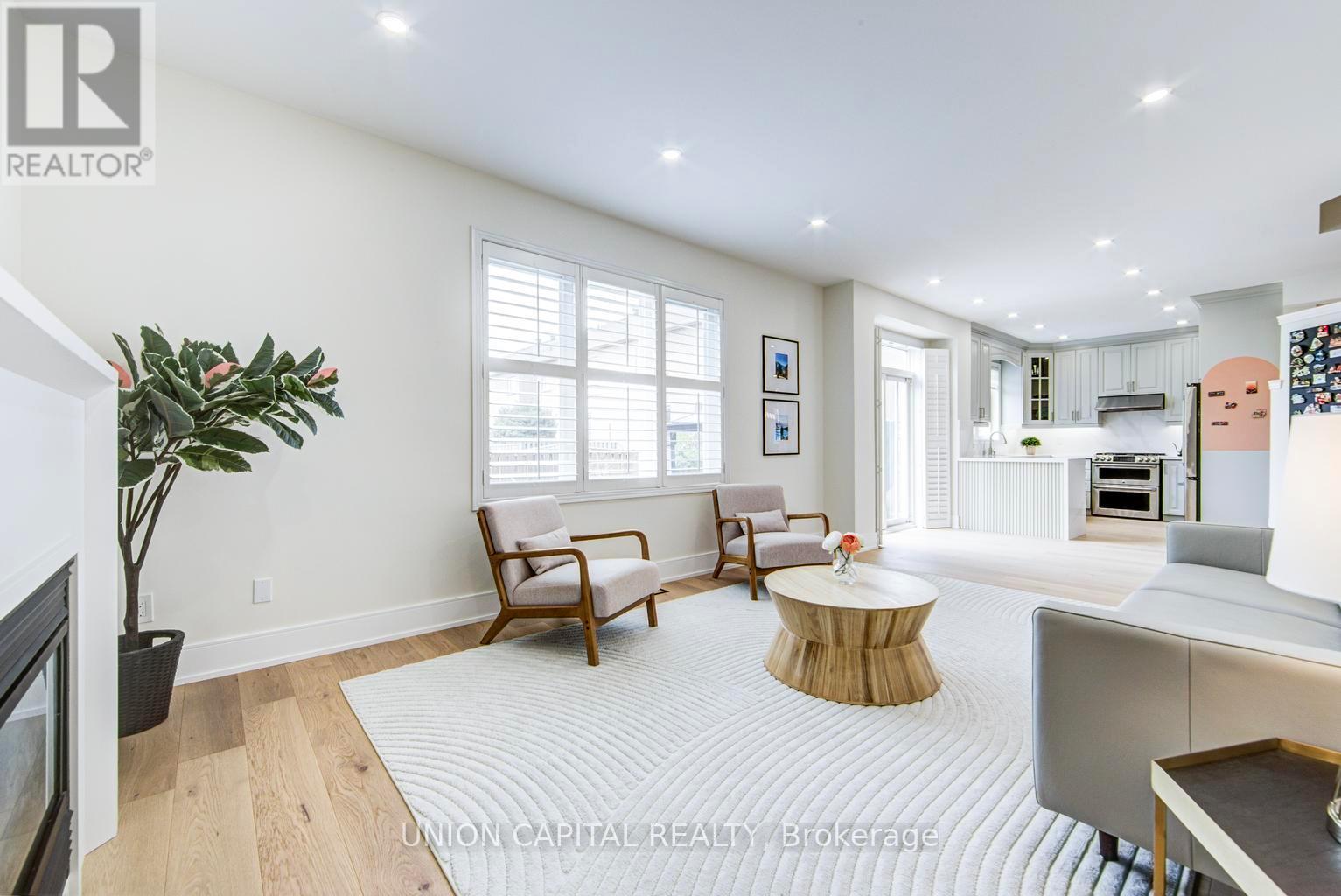 69 Southbrook Crescent, Markham, ON - Indoor