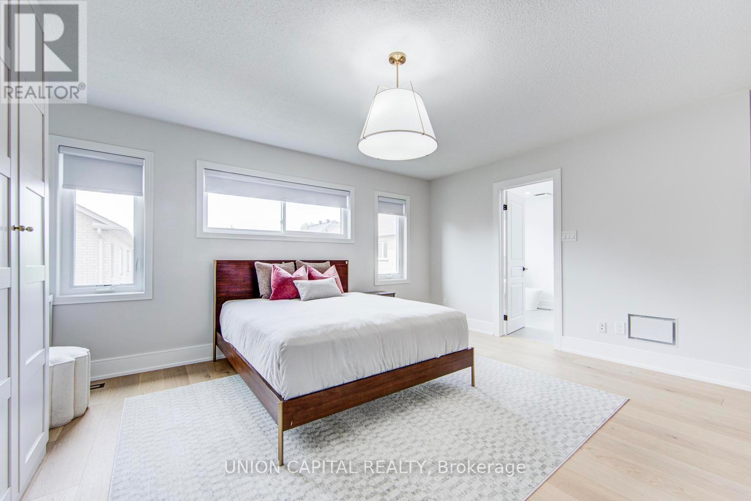 69 Southbrook Crescent, Markham, ON - Indoor Photo Showing Bedroom