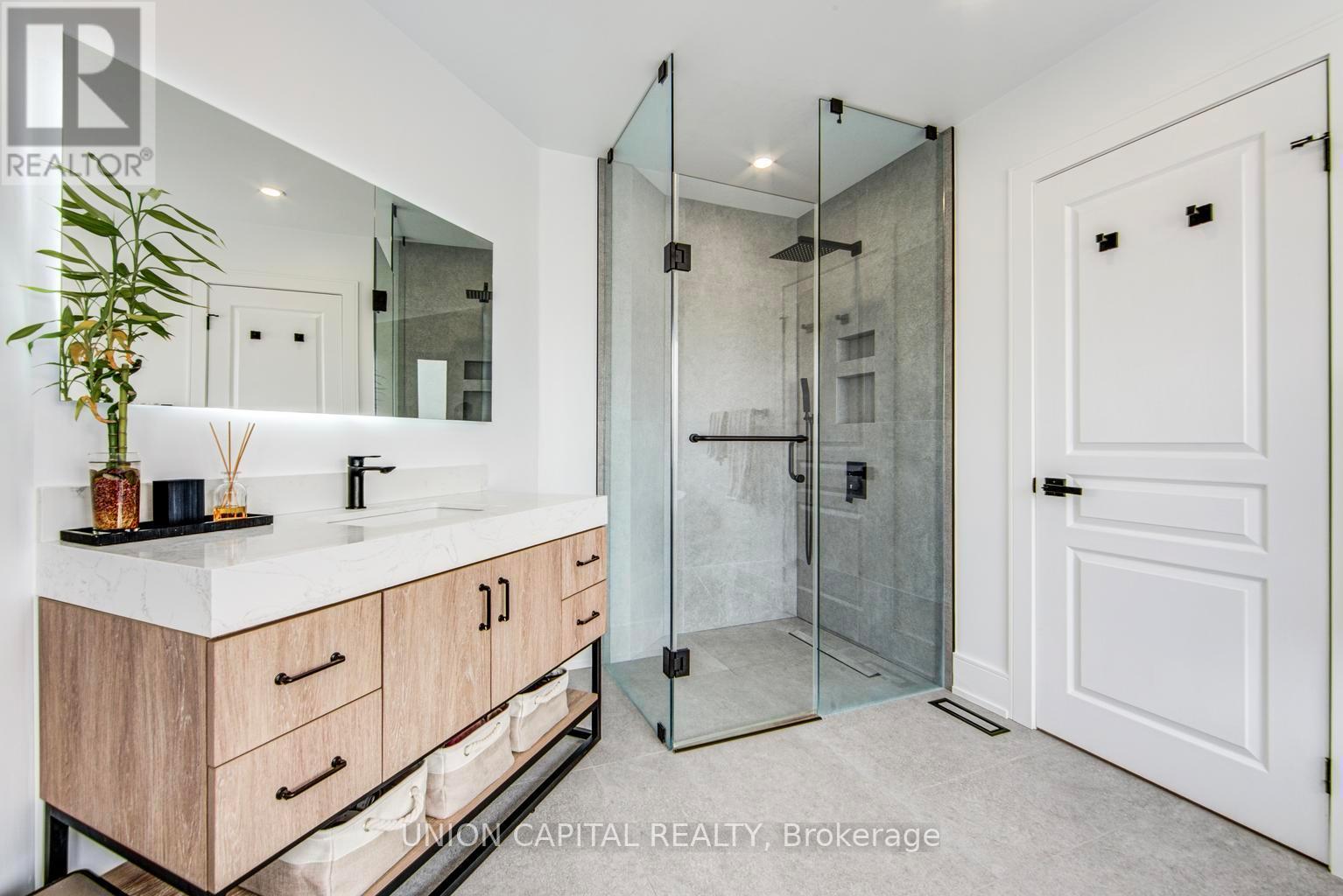 69 Southbrook Crescent, Markham, ON - Indoor Photo Showing Bathroom