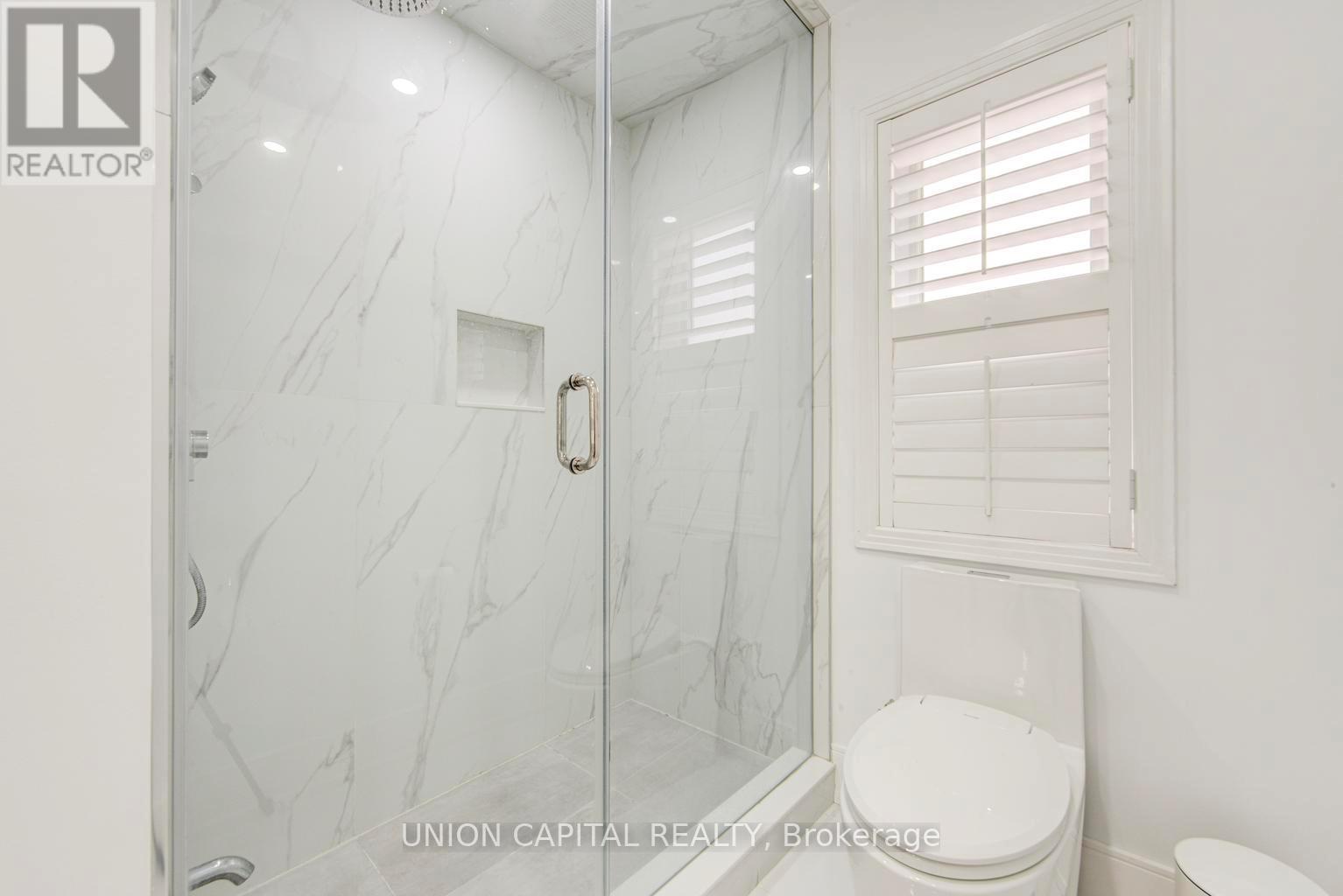 69 Southbrook Crescent, Markham, ON - Indoor Photo Showing Bathroom