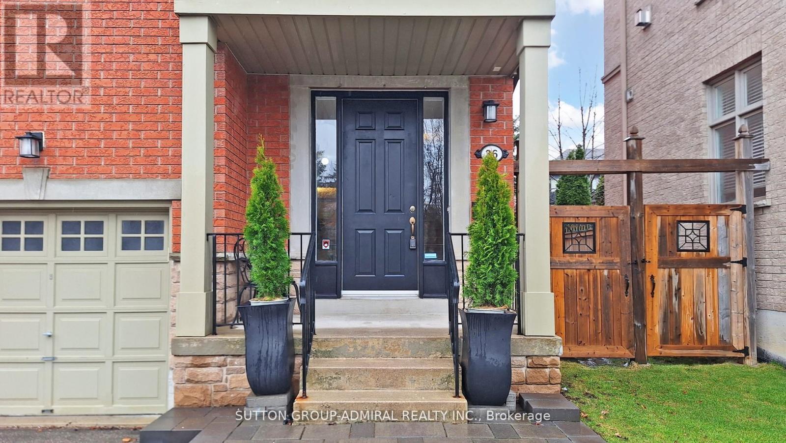 36 Helen Street, Vaughan, ON - Outdoor