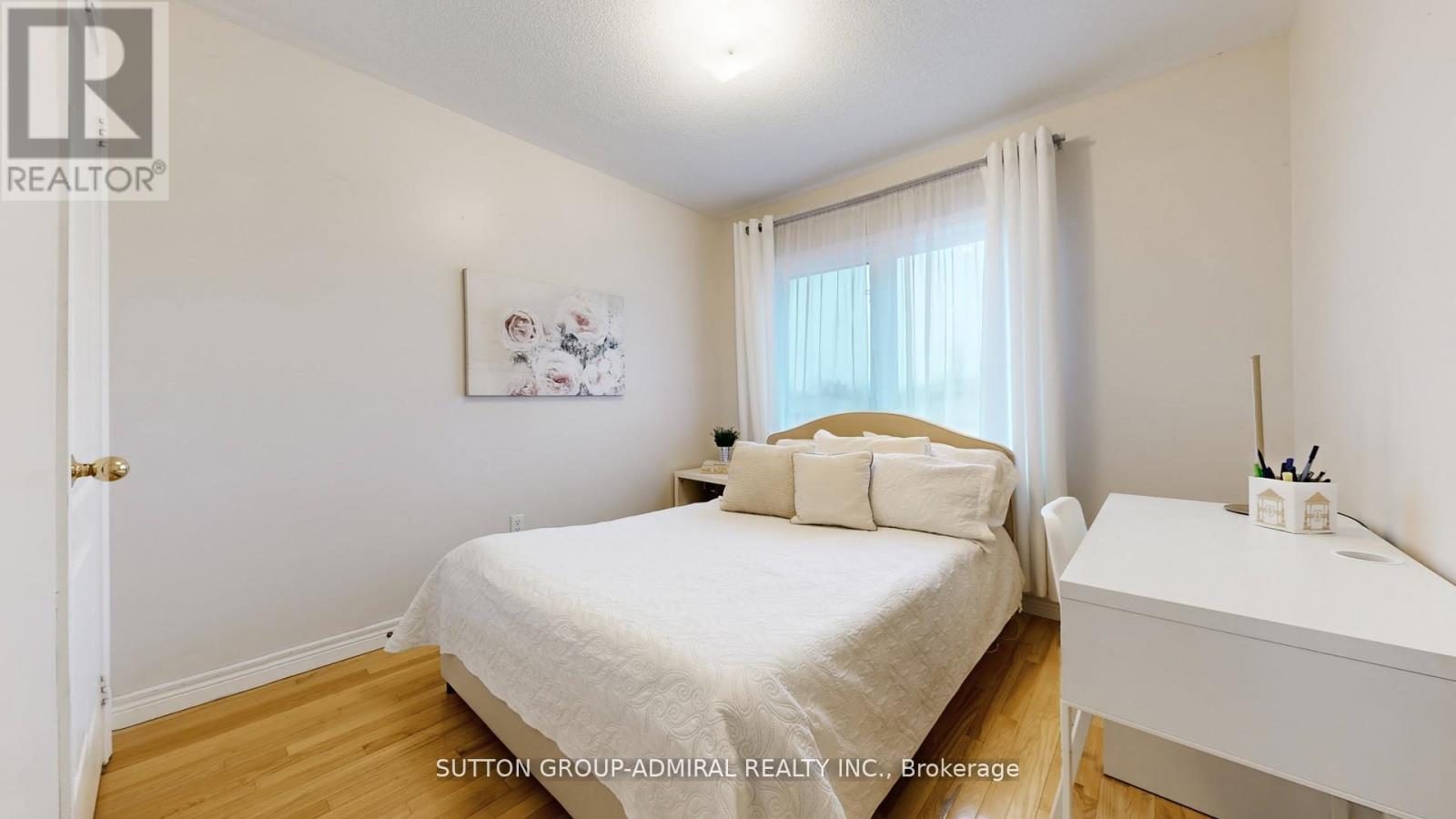 36 Helen Street, Vaughan, ON - Indoor Photo Showing Bedroom