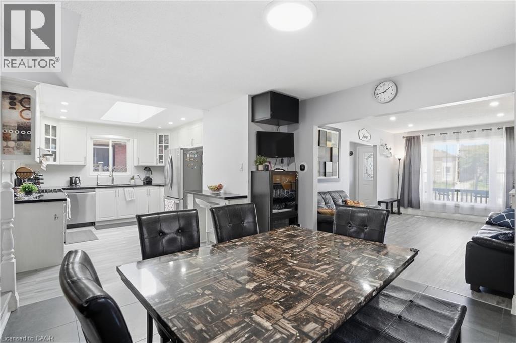 391 East 24Th Street, Hamilton, ON - Indoor