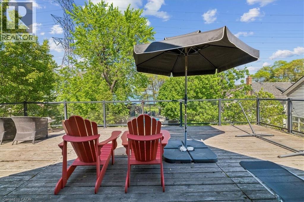 573 Beach Boulevard, Hamilton, ON - Outdoor With Deck Patio Veranda