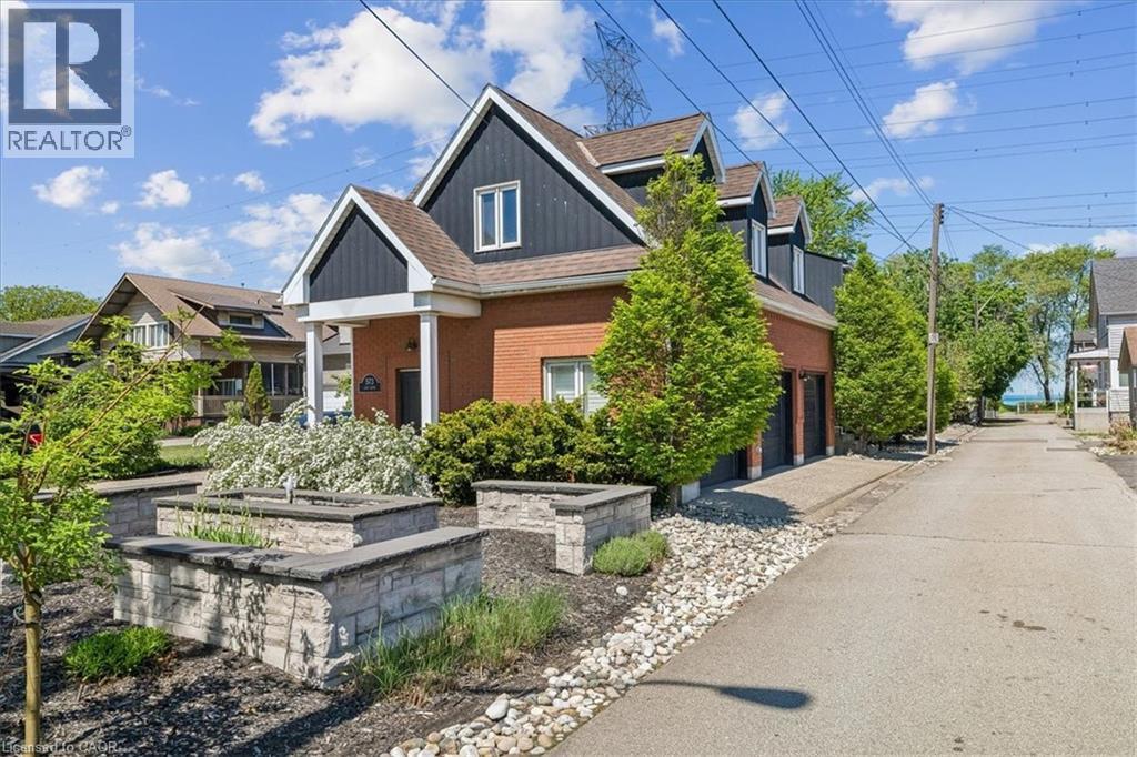 573 Beach Boulevard, Hamilton, ON - Outdoor
