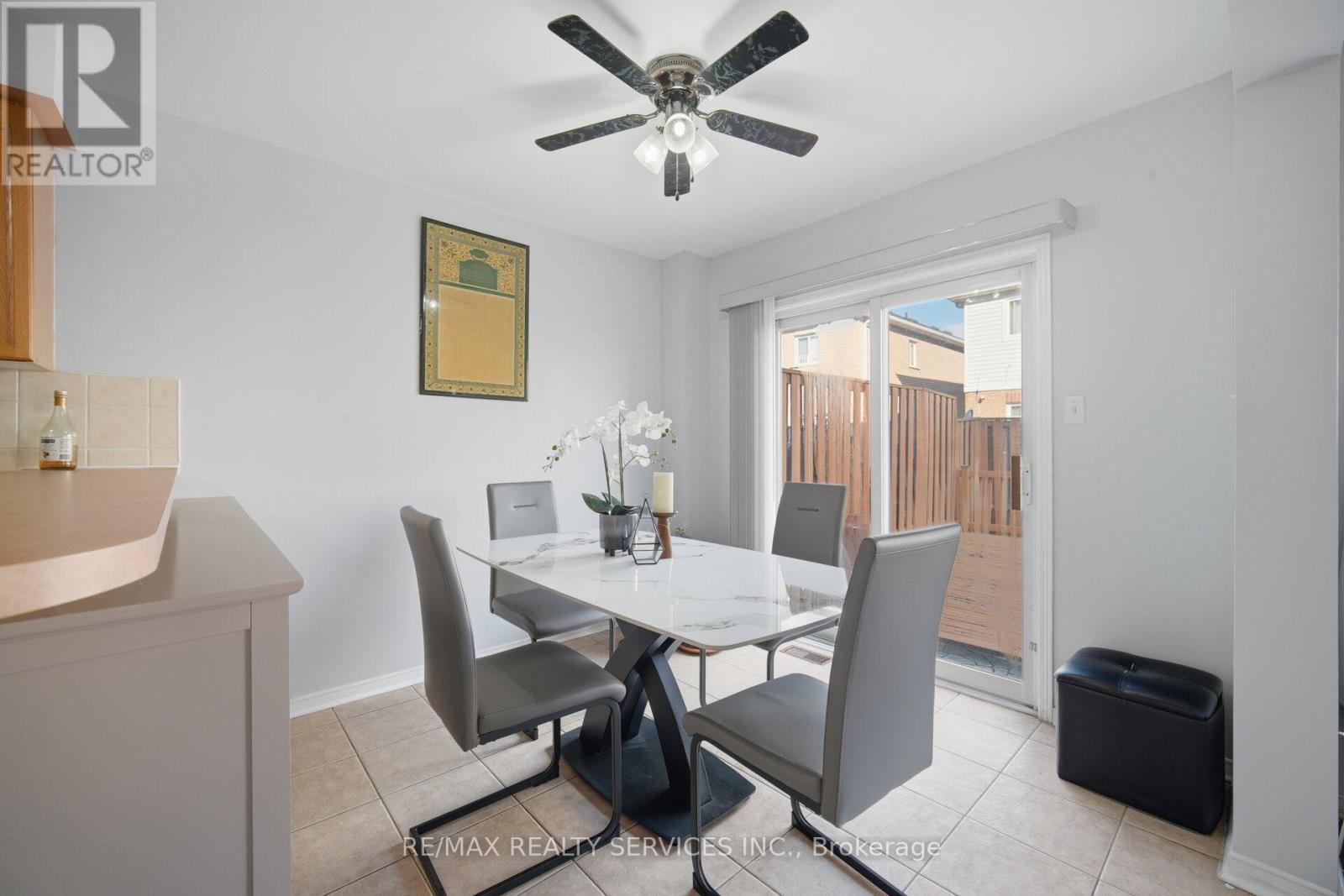 23 Ashmere Road, Brampton, ON - Indoor Photo Showing Dining Room