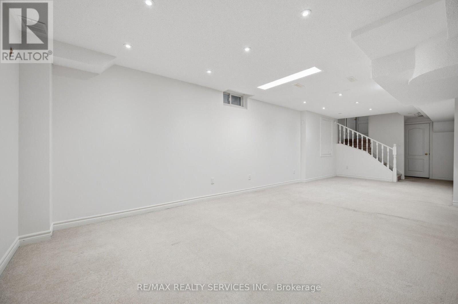 23 Ashmere Road, Brampton, ON - Indoor
