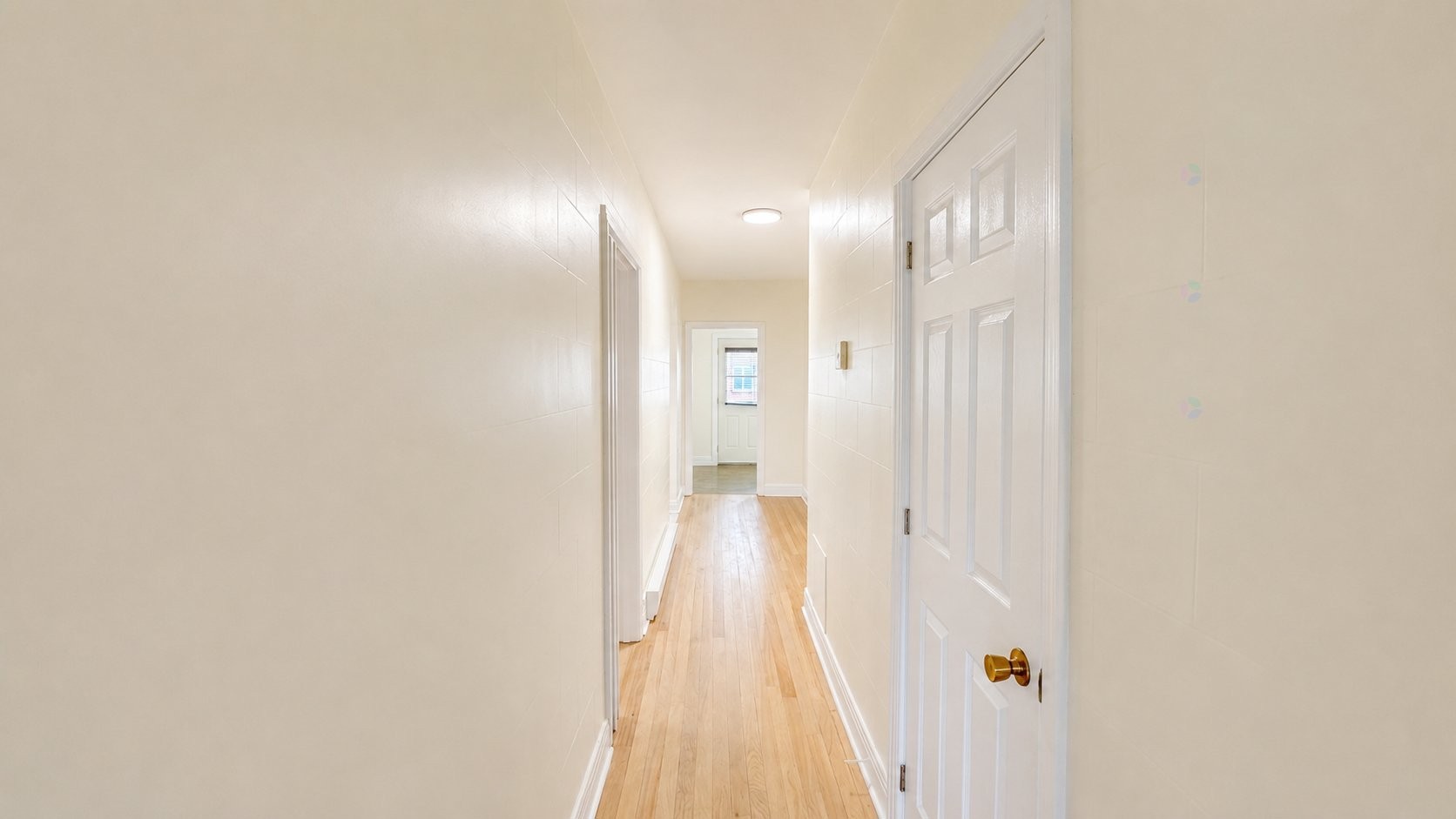 Passageway - 1419 Rue Rolland, Montréal (Verdun/Île-Des-Soeurs), QC - Indoor Photo Showing Other Room