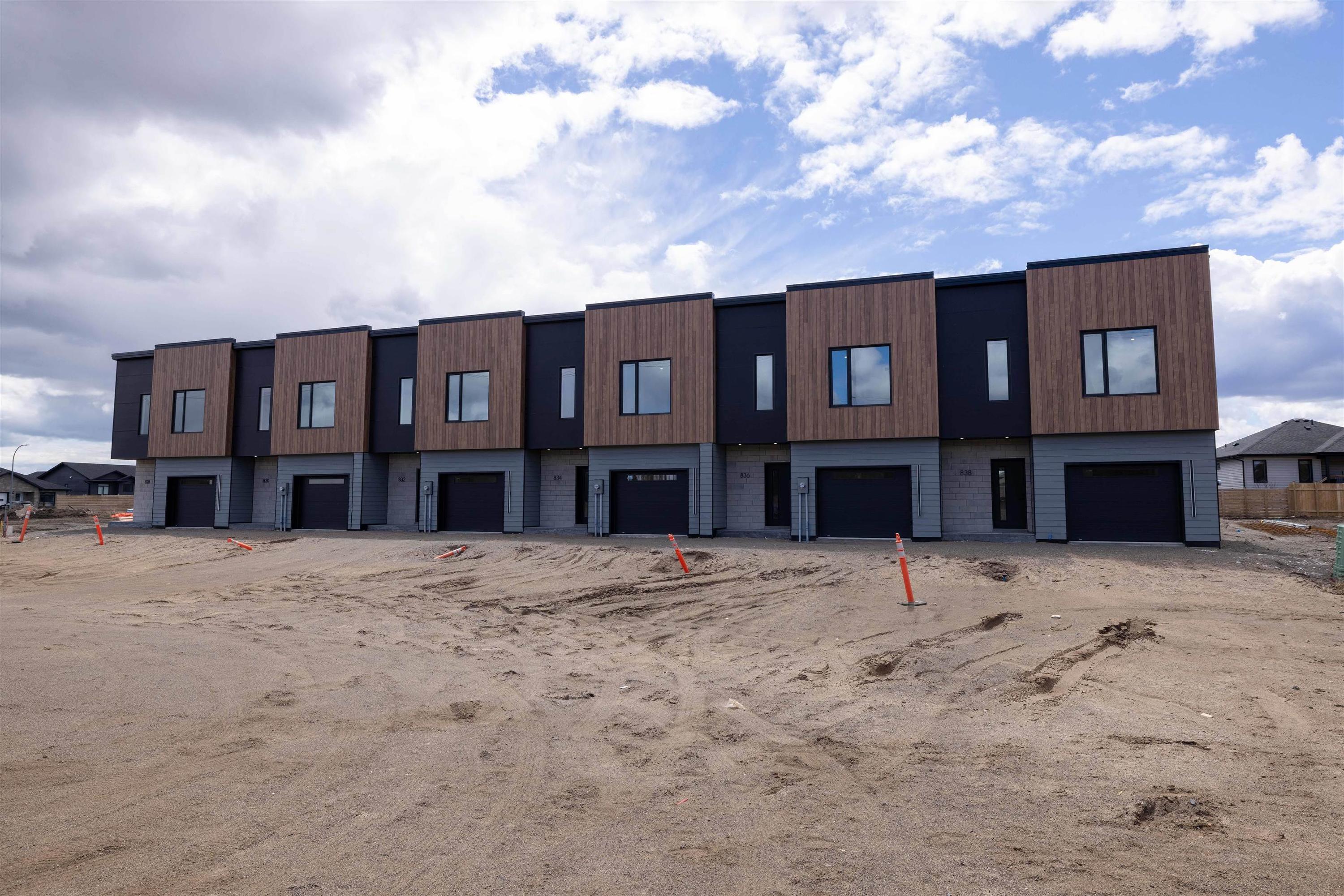 838 Weiler Boulevard, Thunder Bay, ON - Outdoor