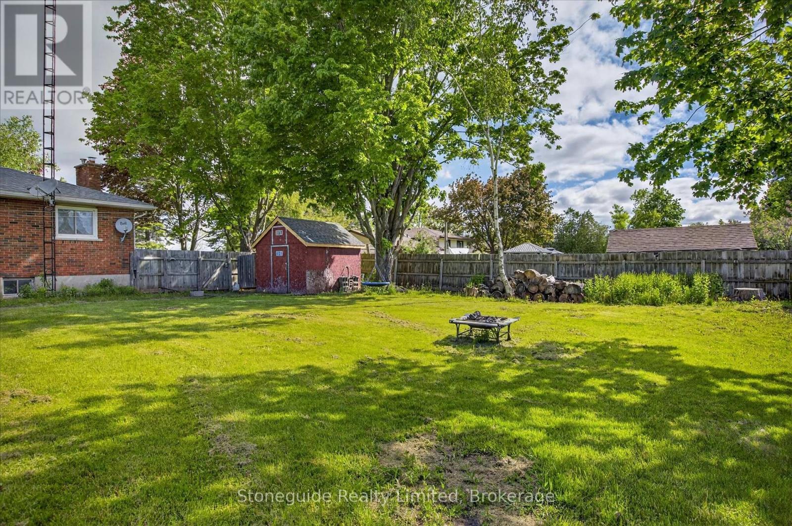 667 Skyline Road, Selwyn, ON - Outdoor
