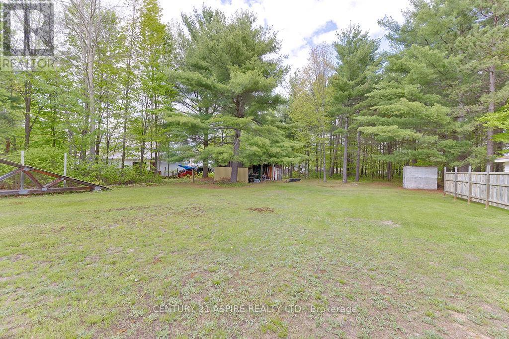 2889 Petawawa Boulevard, Petawawa, ON