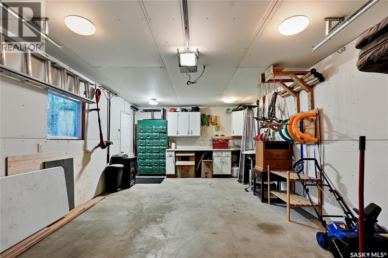 171 Coldspring Crescent, Saskatoon, SK - Indoor Photo Showing Other Room