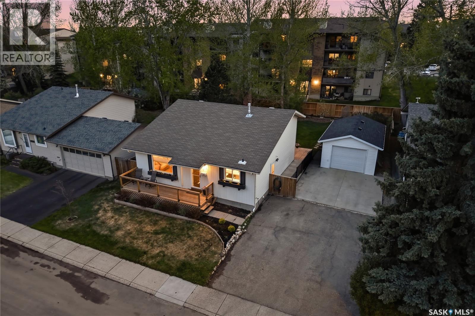 171 Coldspring Crescent, Saskatoon, SK - Outdoor With Deck Patio Veranda