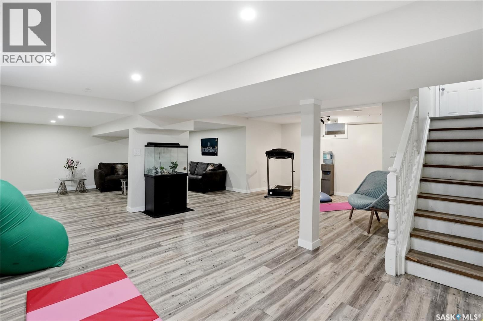 14 Edenwold Crescent, Regina, SK - Indoor