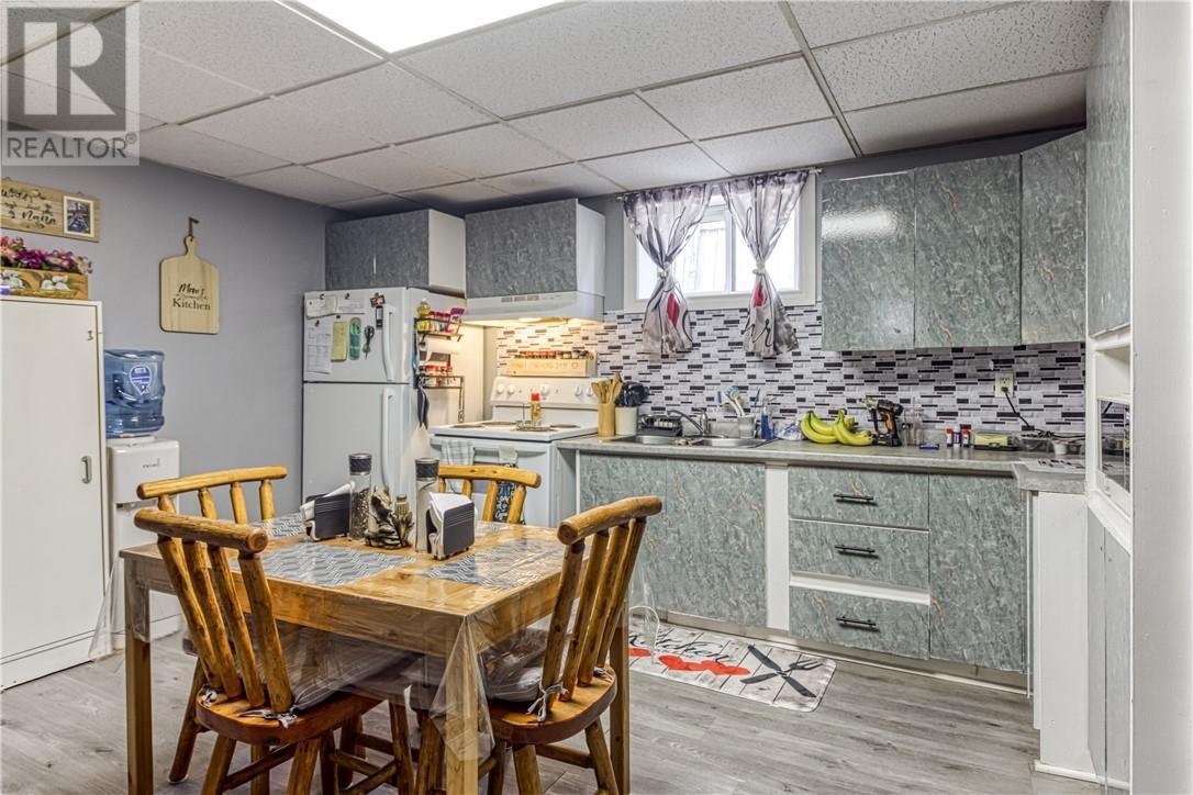 393 St.George Street, Sudbury, ON - Indoor Photo Showing Dining Room