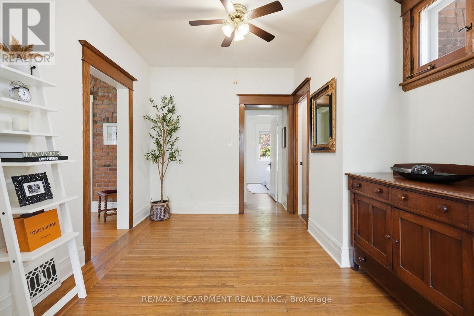 314 Hess Street S, Hamilton, ON - Indoor Photo Showing Other Room