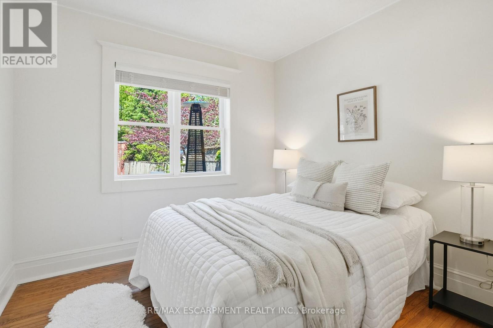 314 Hess Street S, Hamilton, ON - Indoor Photo Showing Bedroom