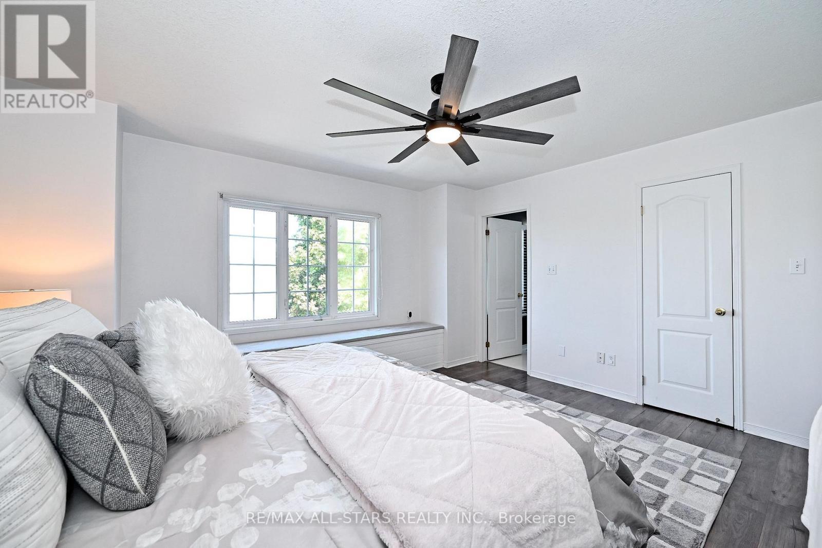 647 Trailview Drive, Peterborough, ON - Indoor Photo Showing Bedroom