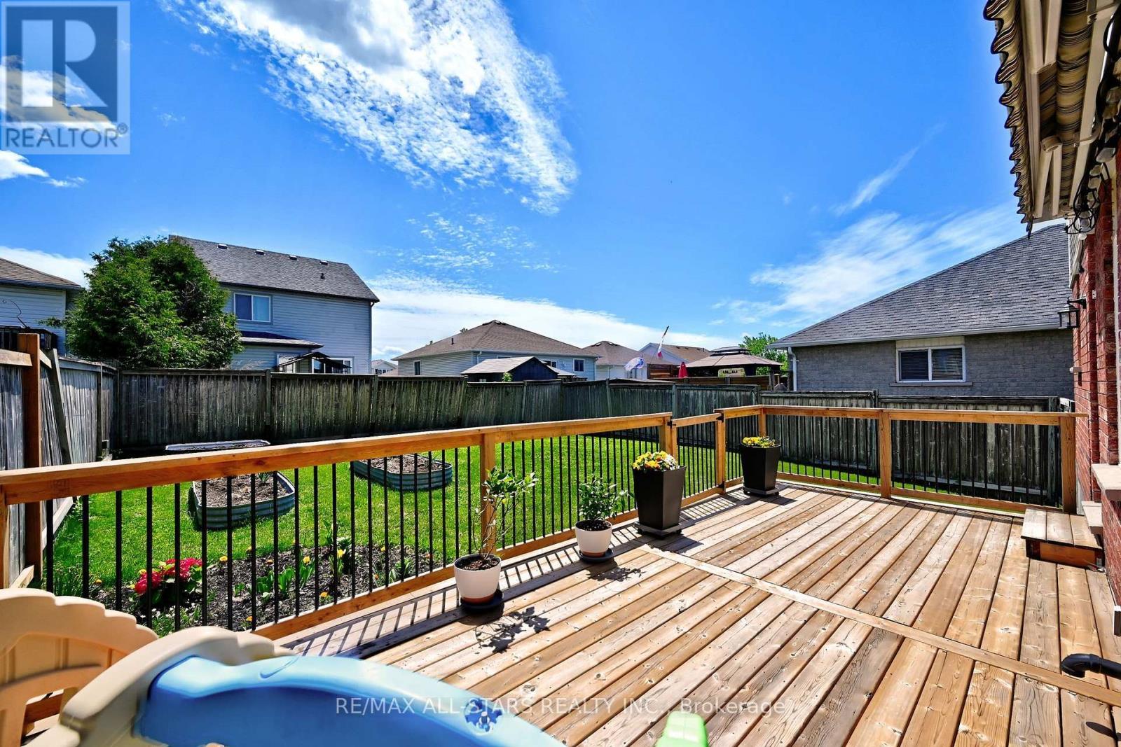 647 Trailview Drive, Peterborough, ON - Outdoor With Deck Patio Veranda