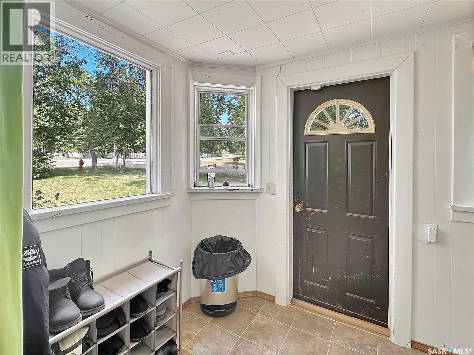 406 Wexford Street, Balcarres, SK - Indoor Photo Showing Other Room