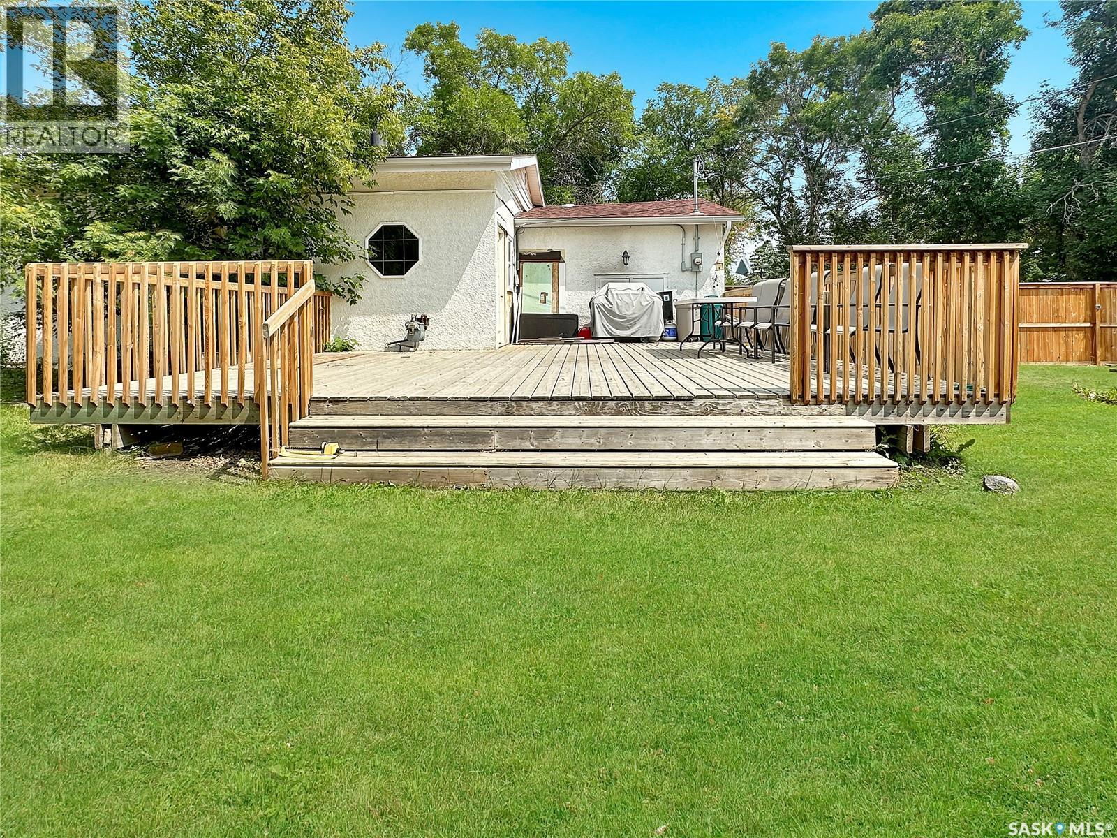 406 Wexford Street, Balcarres, SK - Outdoor With Deck Patio Veranda