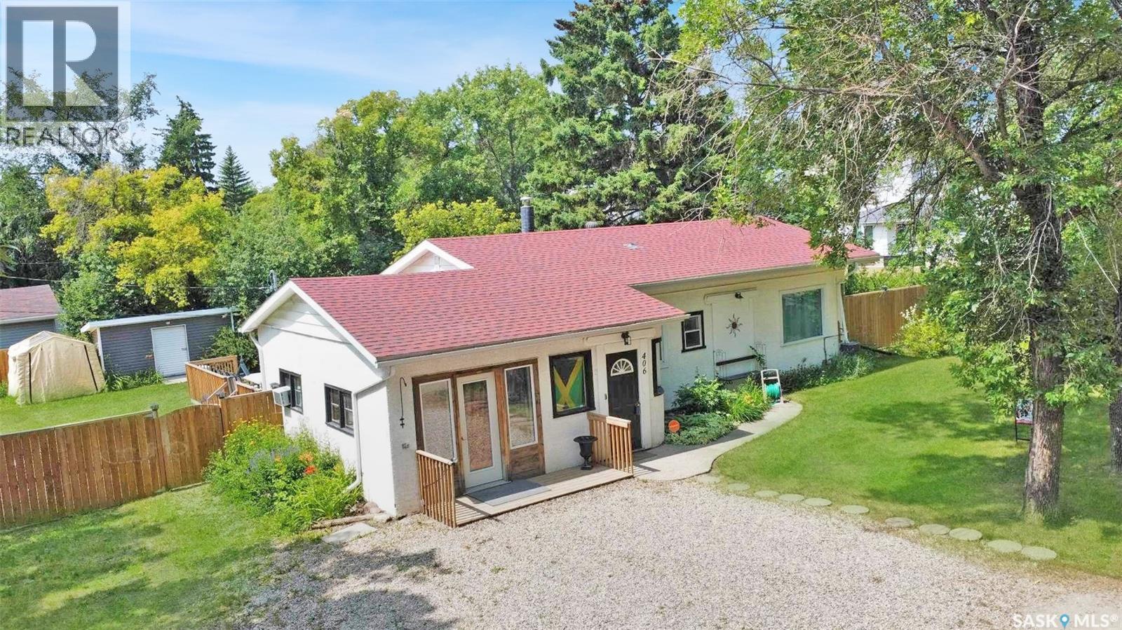 406 Wexford Street, Balcarres, SK - Outdoor