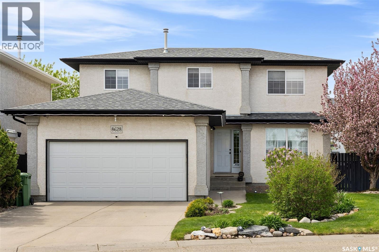 8628 Thurston Crescent, Regina, SK - Outdoor