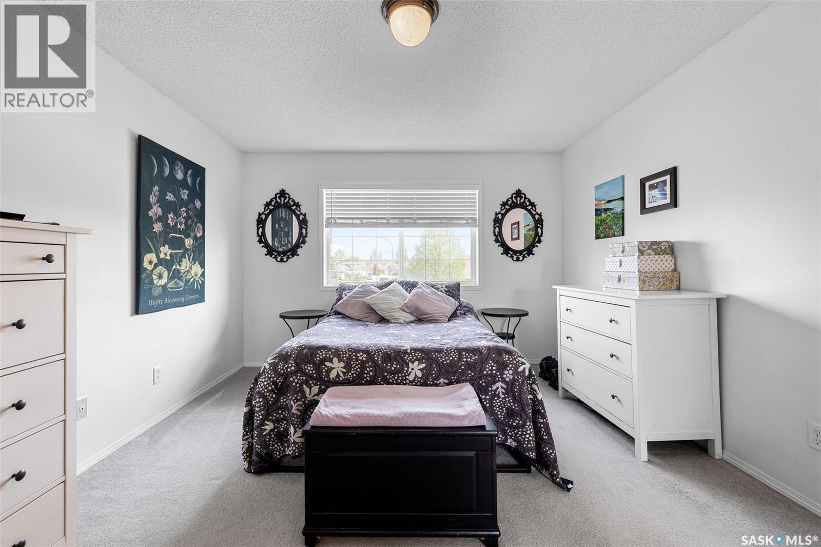 8628 Thurston Crescent, Regina, SK - Indoor Photo Showing Bedroom