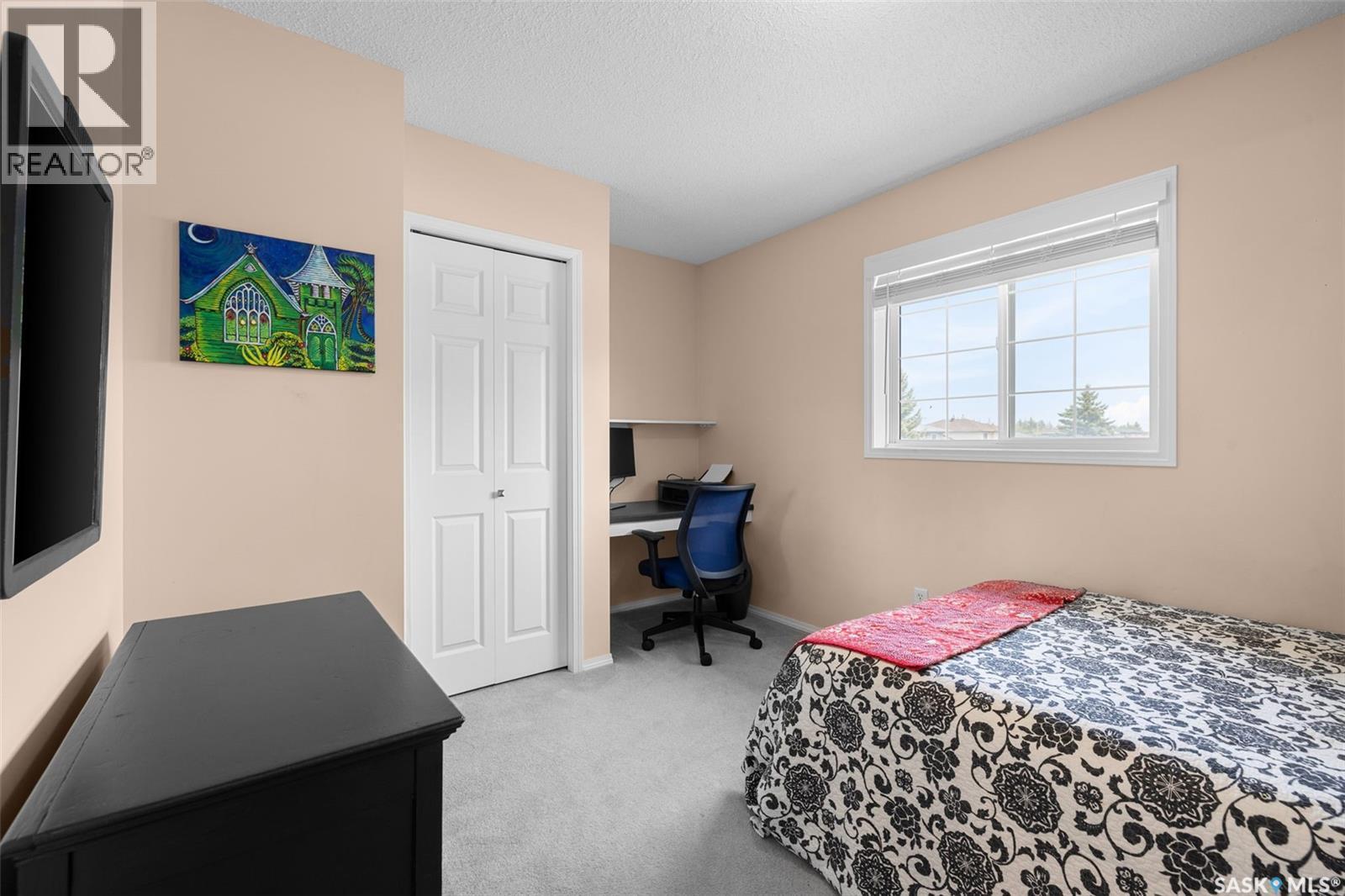 8628 Thurston Crescent, Regina, SK - Indoor Photo Showing Bedroom