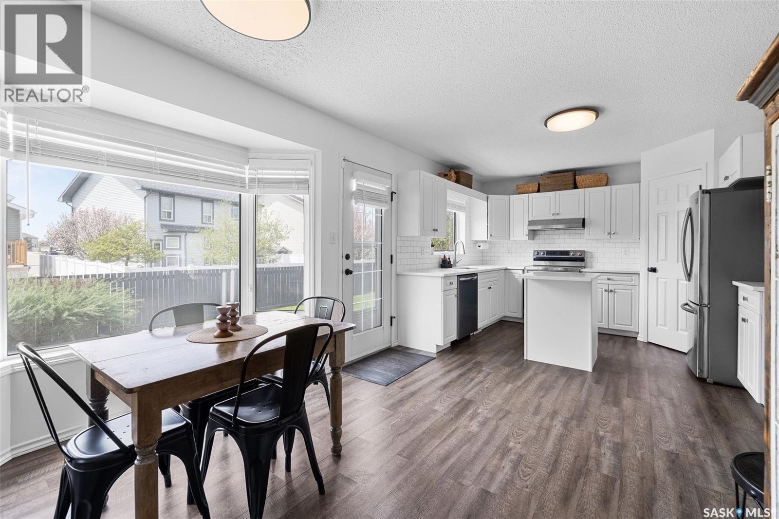 8628 Thurston Crescent, Regina, SK - Indoor