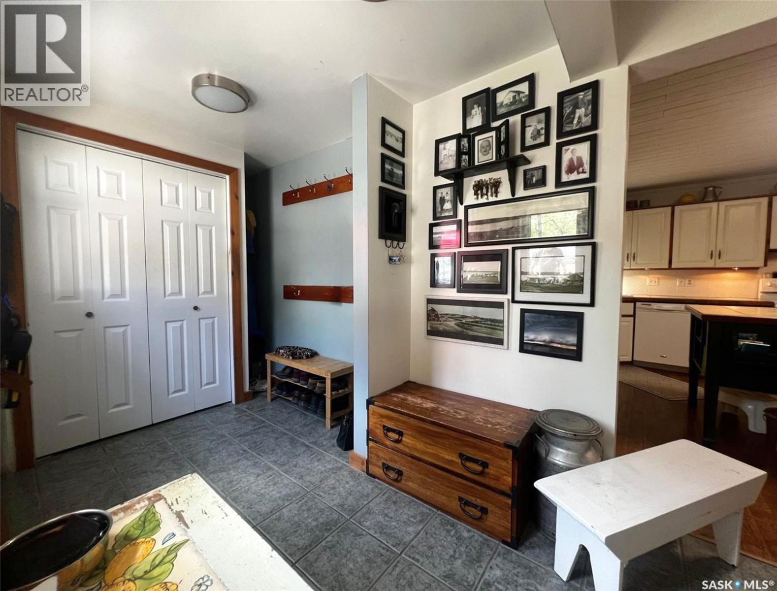 115 Heritage Drive, Lac Pelletier, SK - Indoor Photo Showing Other Room