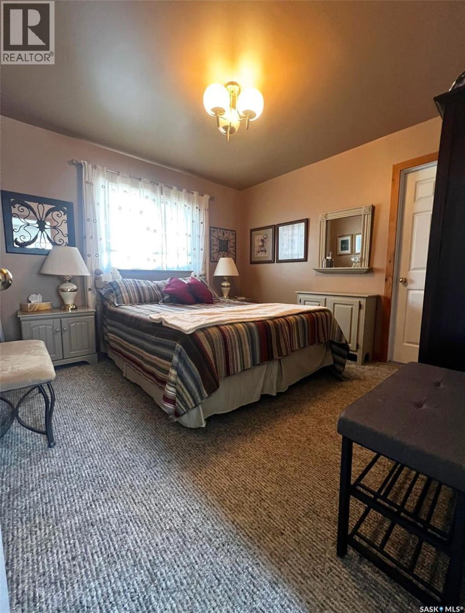115 Heritage Drive, Lac Pelletier, SK - Indoor Photo Showing Bedroom