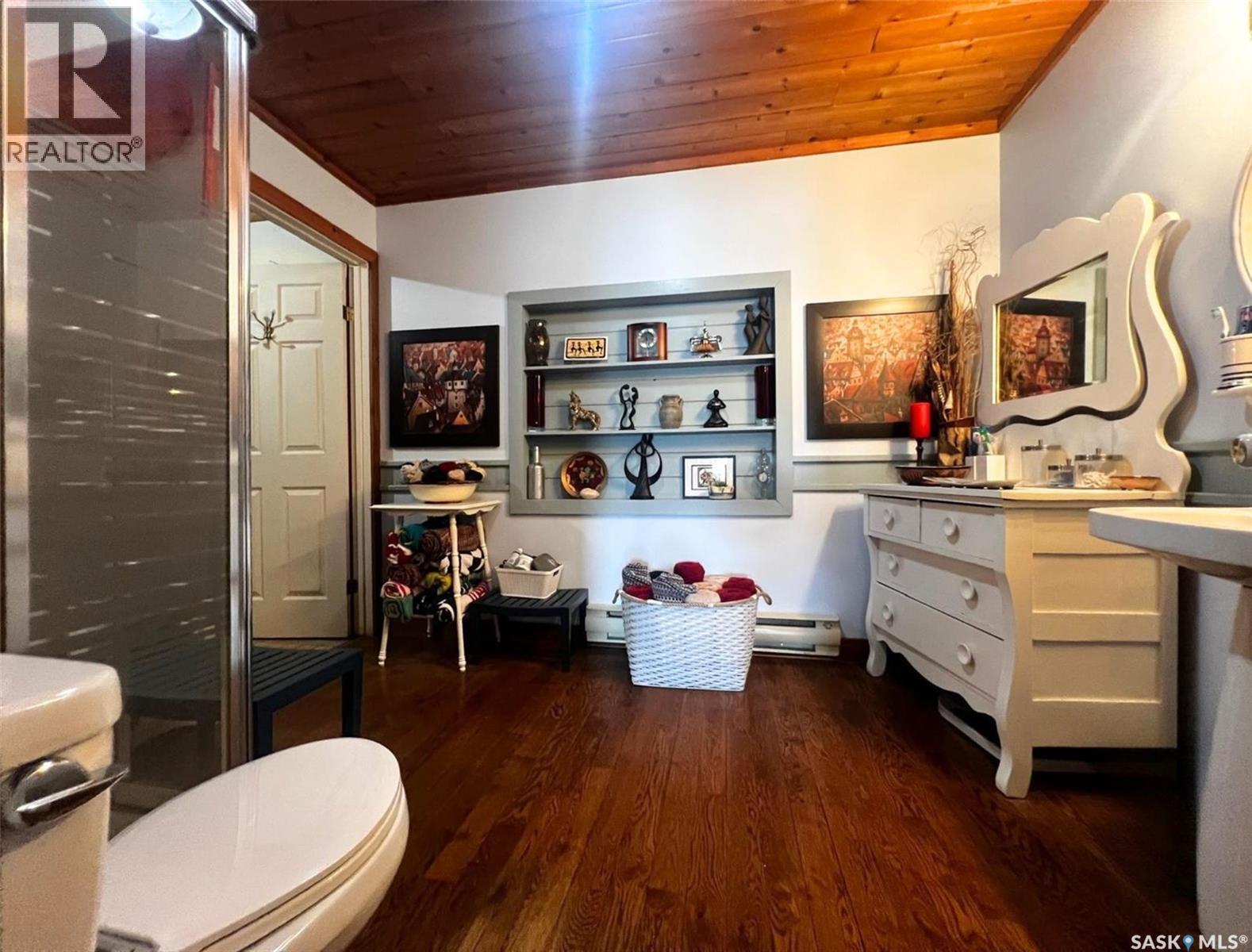 115 Heritage Drive, Lac Pelletier, SK - Indoor Photo Showing Bathroom