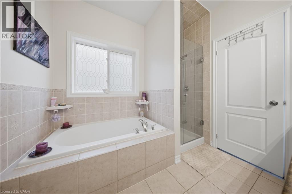 832 O'Reilly Crescent, Shelburne, ON - Indoor Photo Showing Bathroom