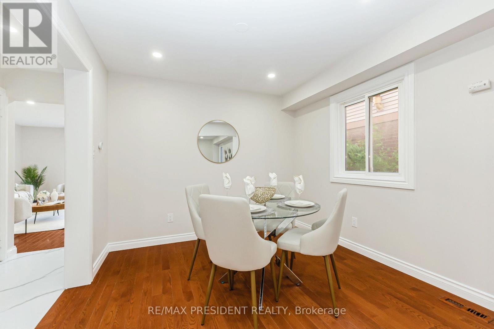 19 Copeland Road, Brampton, ON - Indoor Photo Showing Dining Room