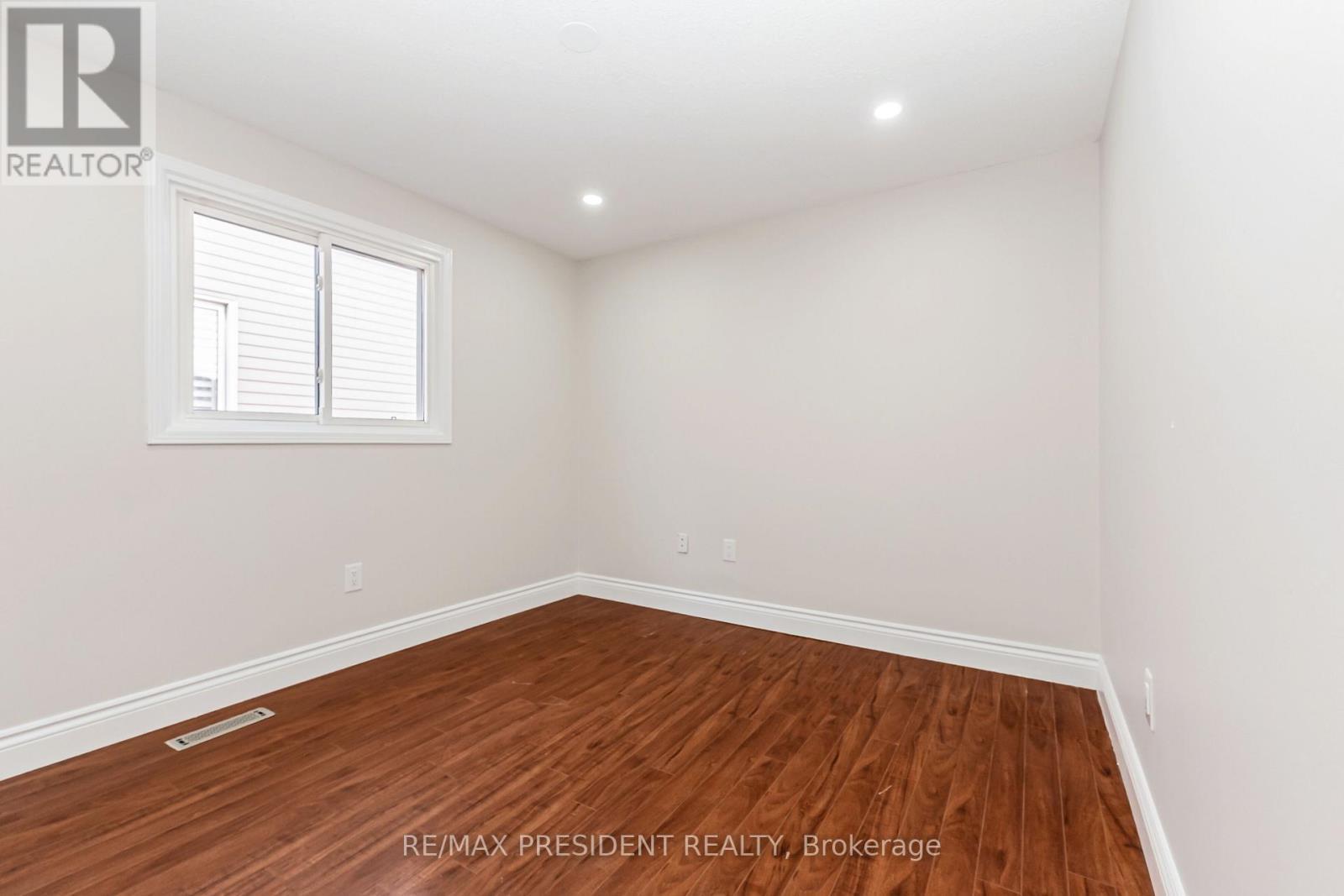 19 Copeland Road, Brampton, ON - Indoor Photo Showing Other Room