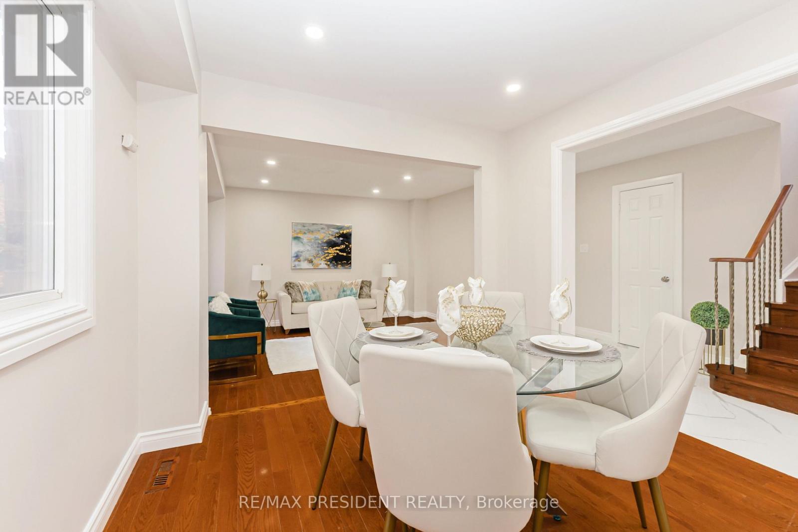 19 Copeland Road, Brampton, ON - Indoor Photo Showing Dining Room