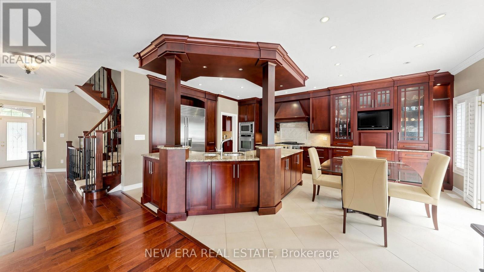 1206 Lindenrock Drive, Oakville, ON - Indoor